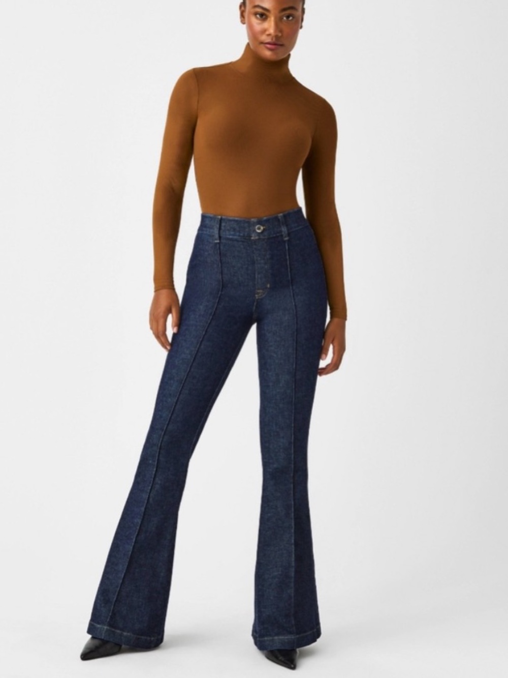 SPANX Pintuck Dark Wash Pull On Comfort Flattering Flare Jeans Size LT